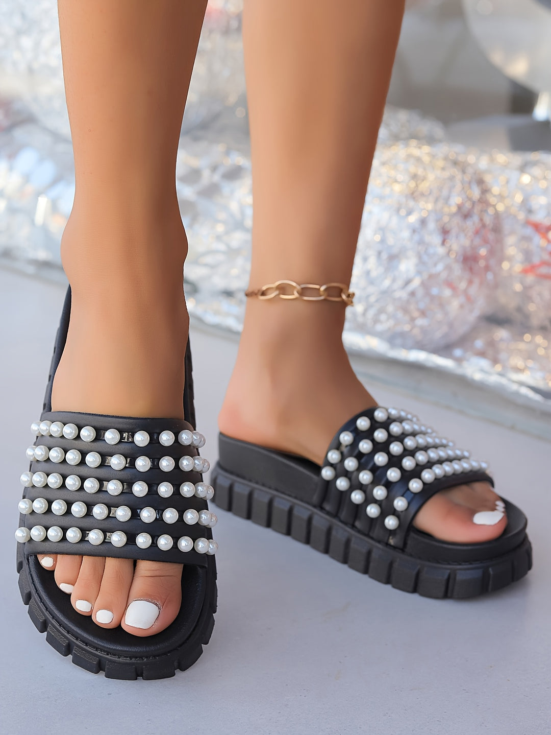 Women'S Fashion Pearl Embellished Slides, Casual Slip-On Open Toe Mid Heel Sandals, Durable Thick Sole Comfortable Lightweight, with Rubber Construction, for Indoor/Outdoor Versatile All-Season Footwear