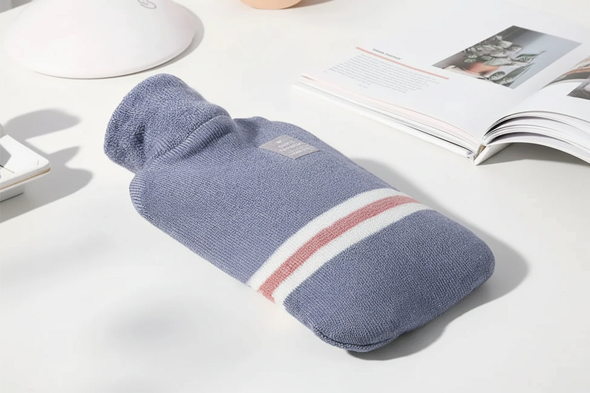 Bouillotte Classique à Rayures – Soulagement Douleurs & Crampes