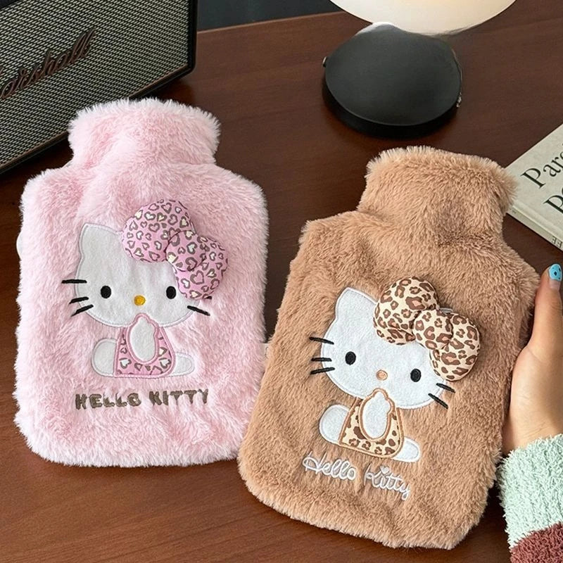 Bouillotte Hello Kitty Peluche – Édition Léopard & Douceur