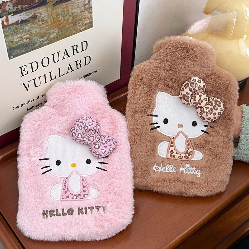 Bouillotte Hello Kitty Peluche – Édition Léopard & Douceur