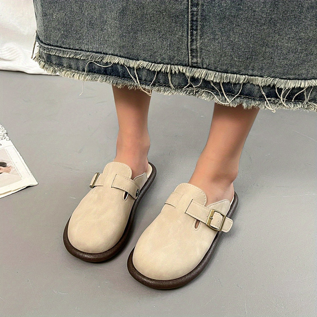 New Women'S Shoes Featuring Retro Clogs with a Round Toe, Easy to Slip On, Comfortable, Versatile, And Available in Larger Sizes.