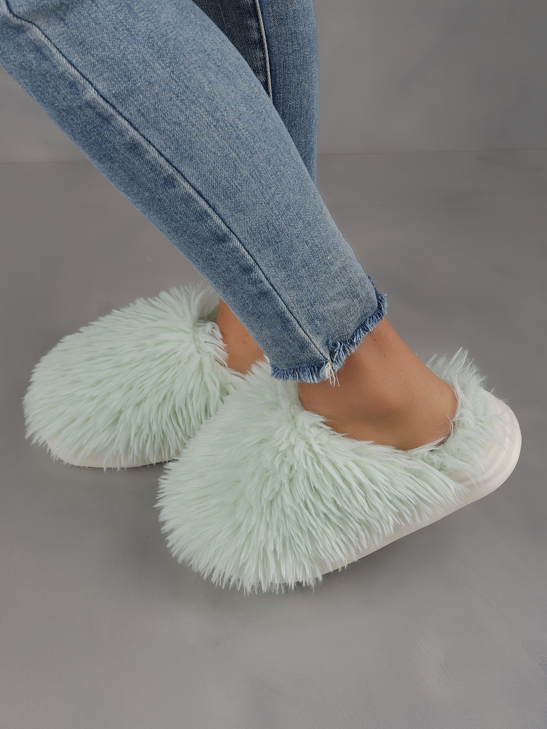 Elegant Solid Color Faux Fur Slippers, Winter Warmth Indoor Home Fashion Thick Sole Slip-on Shoes for Men and Women, Non-Slip Durable EVA Sole, Comfortable Fabric Upper & Inner, All-Season Cozy Plush Slides - Black/White/Grey